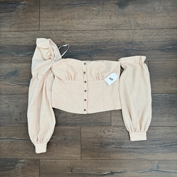 BrandNew✨ SongOfStyle Top in Large - Picture 1 of 3